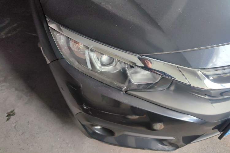 Used Honda Civic 2016 220TURBO CVT Luxury Edition Right Front Headlight
