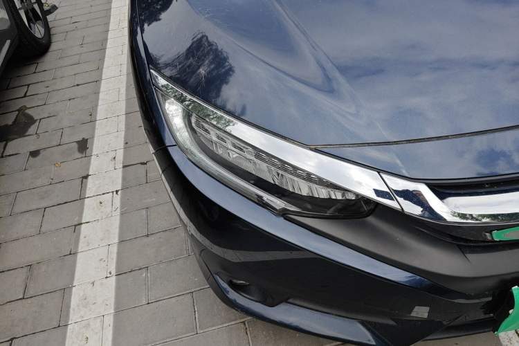 Used Honda Civic 2016 220TURBO CVT Prestige Edition Right Front Headlight