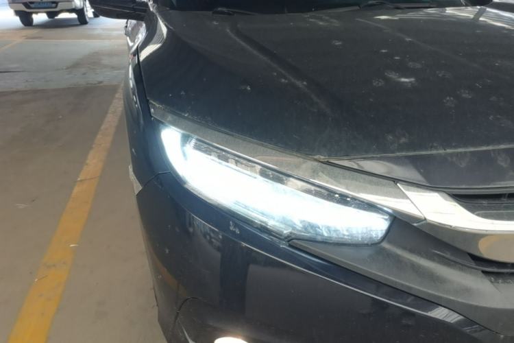 Used Honda Civic 2016 220TURBO CVT Luxury Edition Right Front Headlight