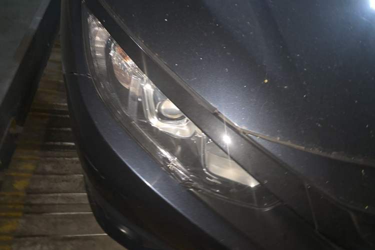 Used Honda Civic 2016 220TURBO CVT Luxury Edition Right Front Headlight