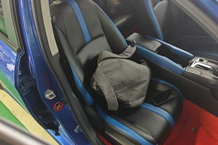 Used Honda Civic 2016 220TURBO CVT Luxury Edition Right Front Seat