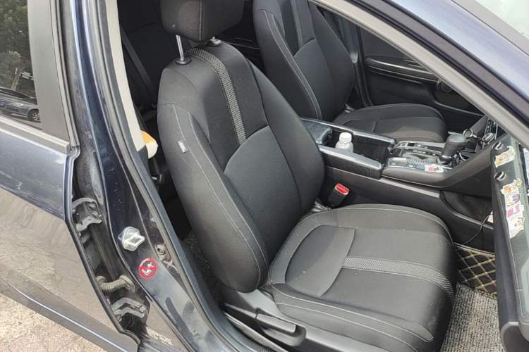 Used Honda Civic 2016 220TURBO CVT Prestige Edition Right Front Seat