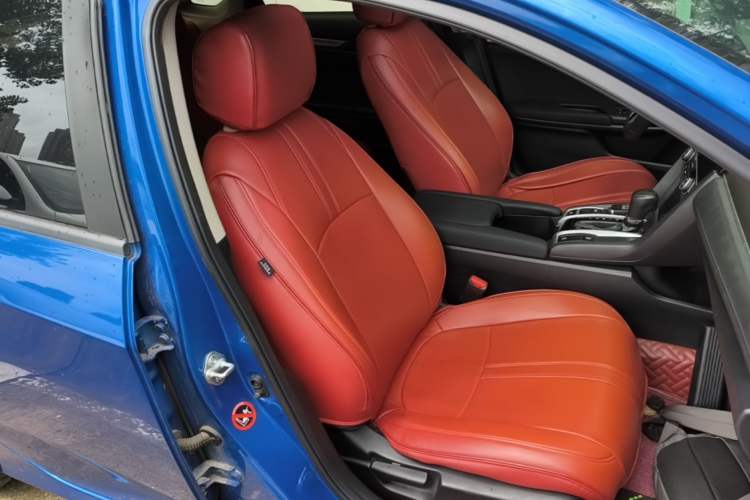 Used Honda Civic 2016 220TURBO CVT Luxury Edition Right Front Seat