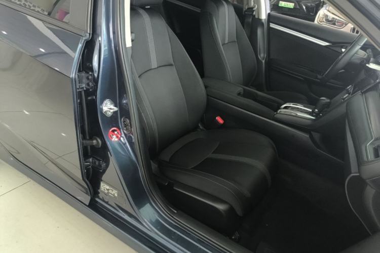 Used Honda Civic 2016 220TURBO CVT Prestige Edition Right Front Seat