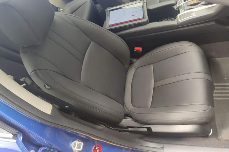 Used Honda Civic 2016 220TURBO CVT Luxury Edition Right Front Seat