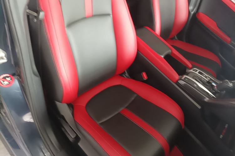 Used Honda Civic 2016 220TURBO CVT Luxury Edition Right Front Seat