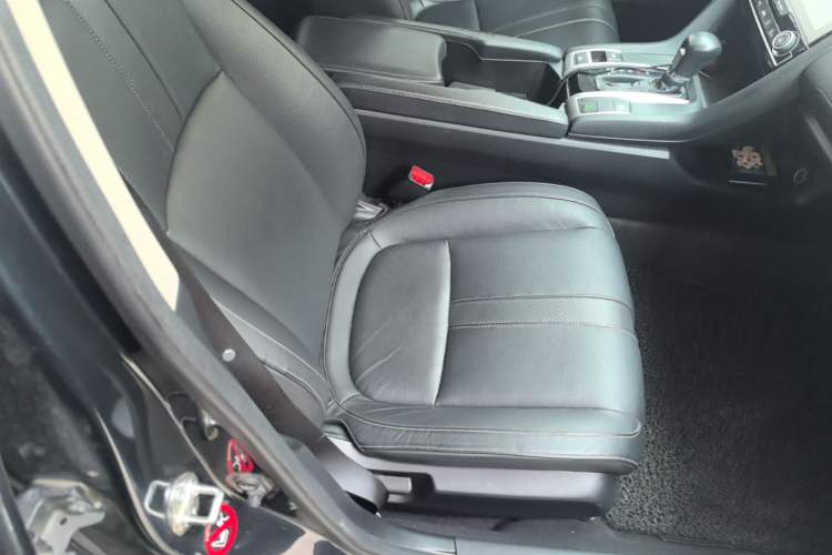 Used Honda Civic 2016 220TURBO CVT Prestige Edition Right Front Seat