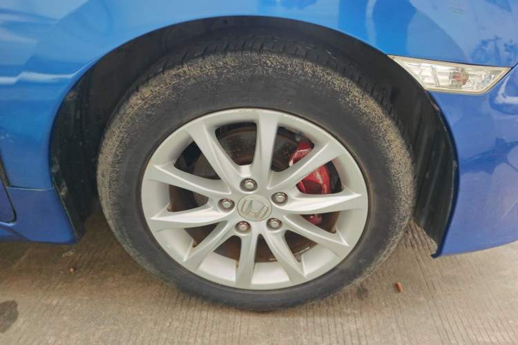 Used Honda Civic 2016 180TURBO CVT Comfort Version Right Front Wheel Hub