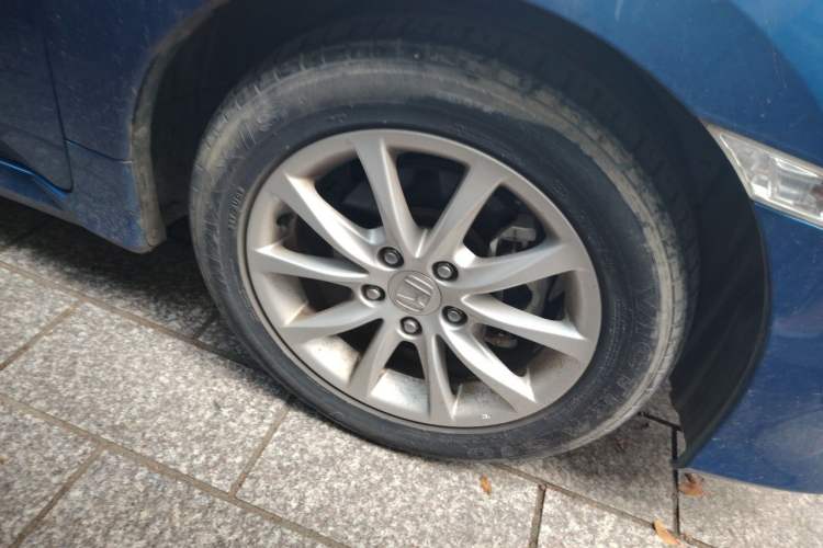 Used Honda Civic 2016 180TURBO CVT Comfort Version Right Front Wheel Hub