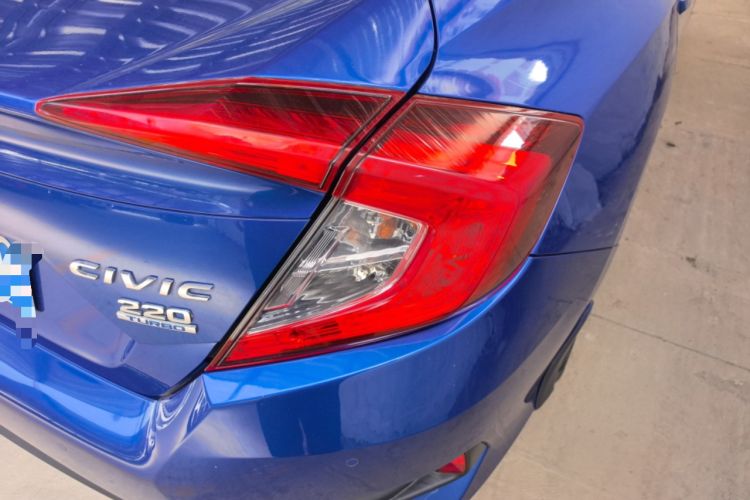 Used Honda Civic 2016 220TURBO CVT Luxury Edition Right Rear Taillight