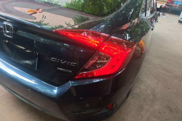 Used Honda Civic 2016 180TURBO CVT Comfort Version Right Rear Taillight