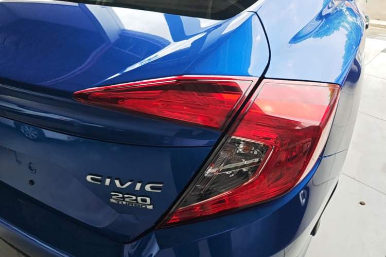 Used Honda Civic 2016 220TURBO CVT Prestige Edition Right Rear Taillight