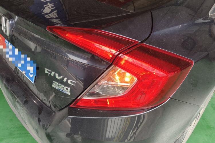 Used Honda Civic 2016 220TURBO CVT Luxury Edition Right Rear Taillight