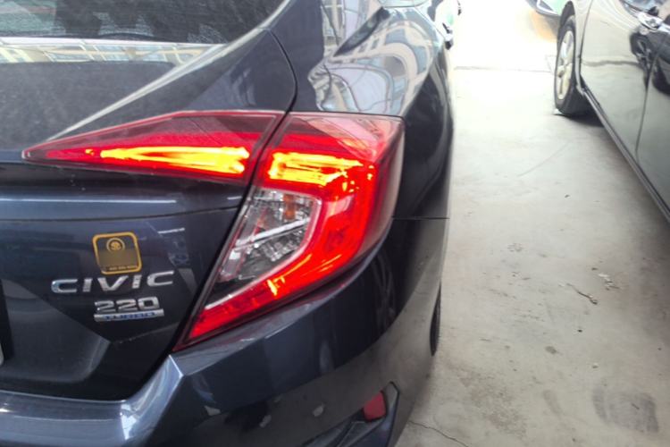 Used Honda Civic 2016 220TURBO CVT Prestige Edition Right Rear Taillight