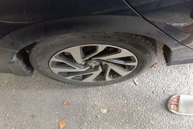 Used Honda Civic 2016 220TURBO CVT Luxury Edition Right Rear Wheel Hub