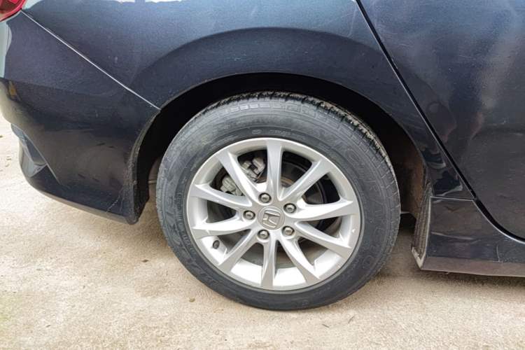 Used Honda Civic 2016 180TURBO CVT Comfort Version Right Rear Wheel Hub