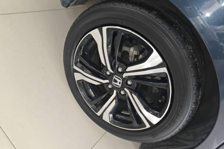 Used Honda Civic 2016 220TURBO CVT Prestige Edition Right Rear Wheel Hub