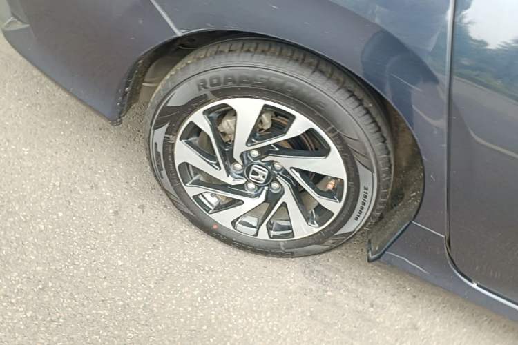 Used Honda Civic 2016 220TURBO CVT Luxury Edition Right Rear Wheel Hub