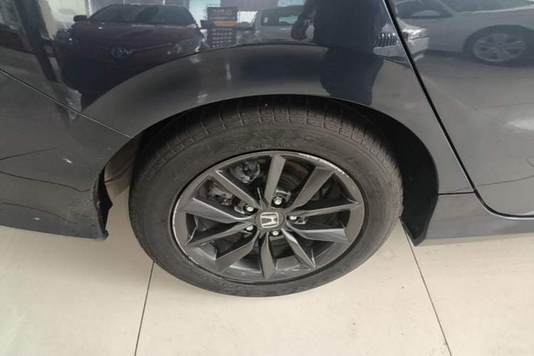 Used Honda Civic 2016 220TURBO CVT Prestige Edition Right Rear Wheel Hub