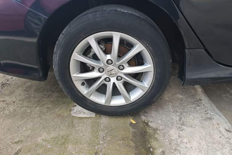 Used Honda Civic 2016 180TURBO CVT Comfort Version Right Rear Wheel Hub