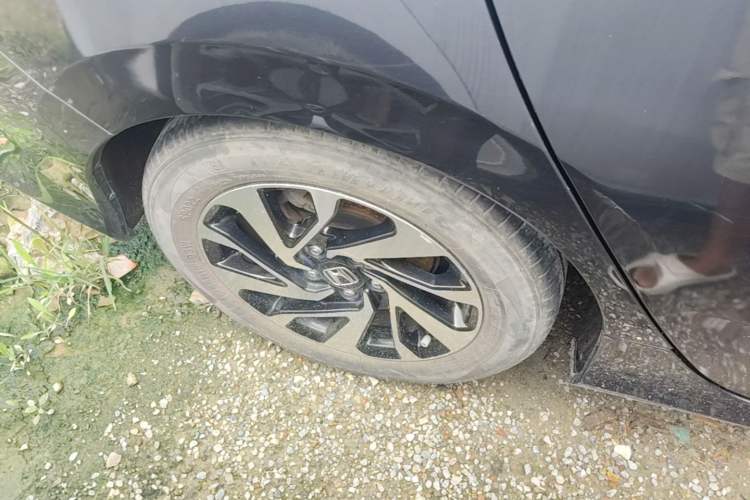 Used Honda Civic 2016 220TURBO CVT Luxury Edition Right Rear Wheel Hub