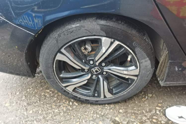 Used Honda Civic 2016 220TURBO CVT Prestige Edition Right Rear Wheel Hub