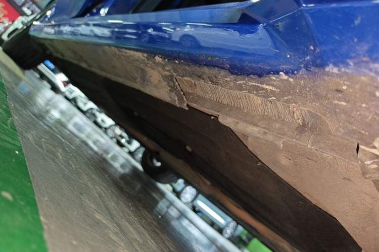 Used Honda Civic 2016 220TURBO CVT Luxury Edition Right Side Sill