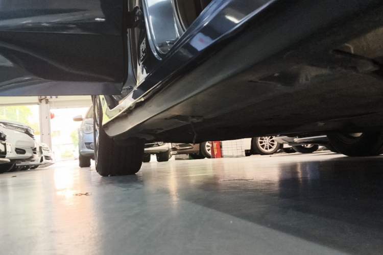 Used Honda Civic 2016 220TURBO CVT Luxury Edition Right Side Sill