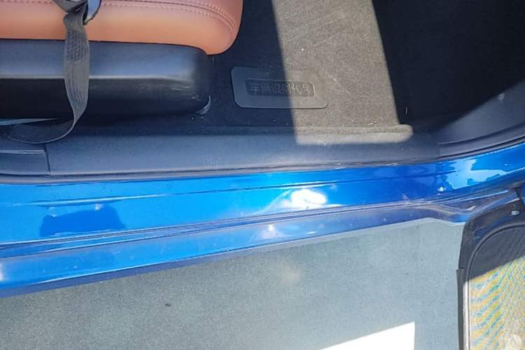 Used Honda Civic 2016 220TURBO CVT Luxury Edition Right Side Sill