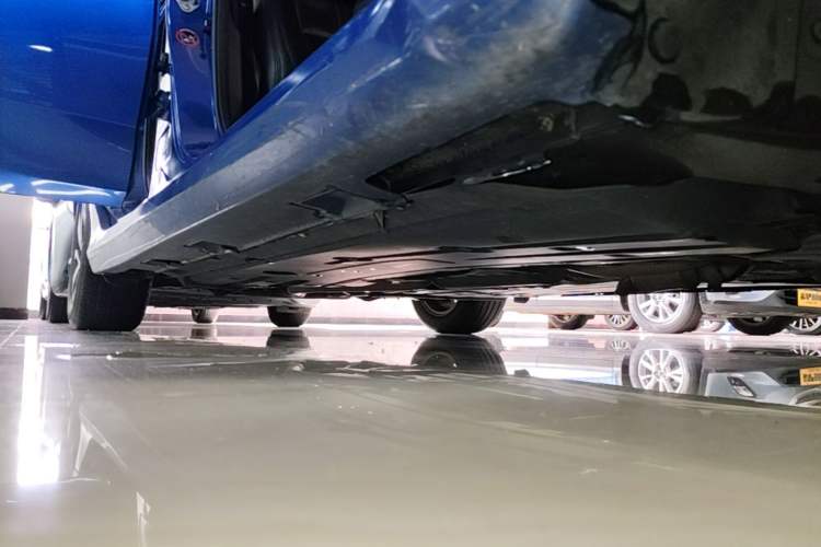 Used Honda Civic 2016 220TURBO CVT Luxury Edition Right Side Sill