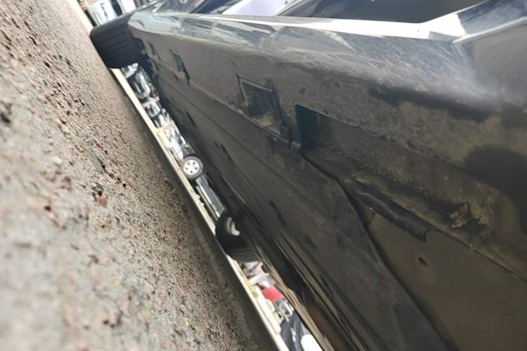 Used Honda Civic 2016 180TURBO CVT Comfort Version Right Side Sill