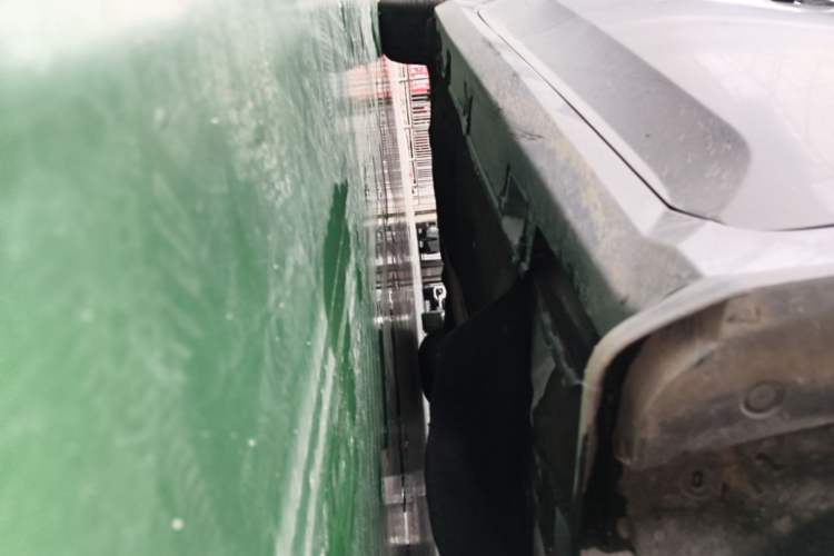 Used Honda Civic 2016 220TURBO CVT Luxury Edition Right Side Sill