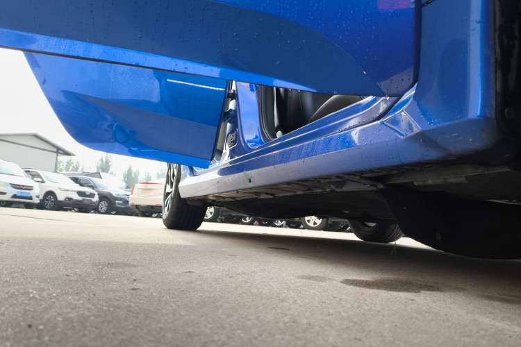 Used Honda Civic 2016 220TURBO CVT Luxury Edition Right Side Sill