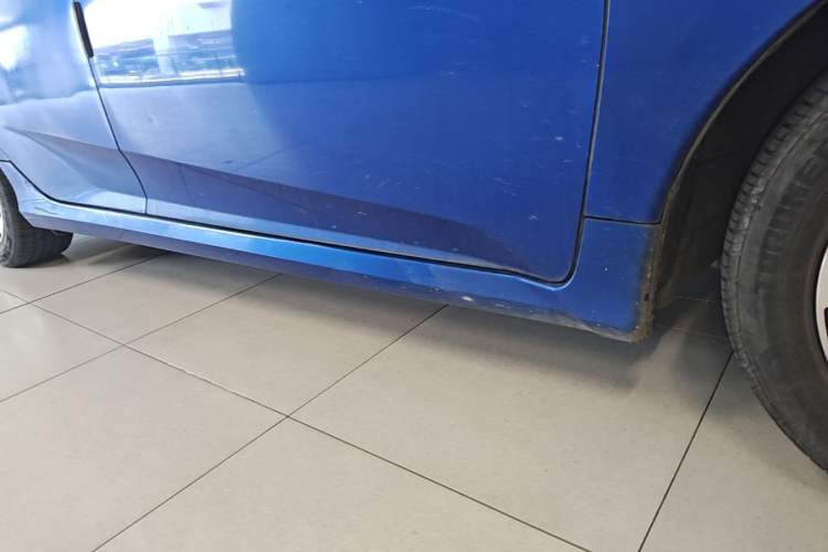 Used Honda Civic 2016 220TURBO CVT Luxury Edition Right Side Sill