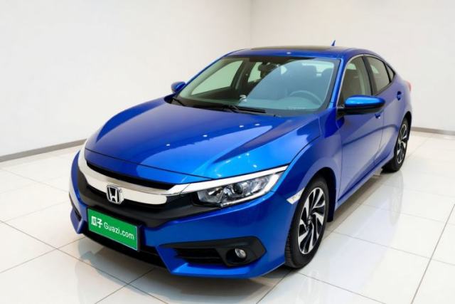 Używany Honda Civic 2016 220TURBO CVT Luxury Edition