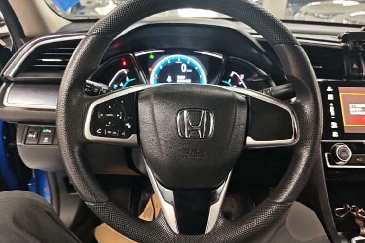 Used Honda Civic 2016 220TURBO Manual Luxury Edition Steering Wheel