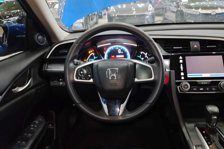 Used Honda Civic 2016 220TURBO CVT Luxury Edition Steering Wheel