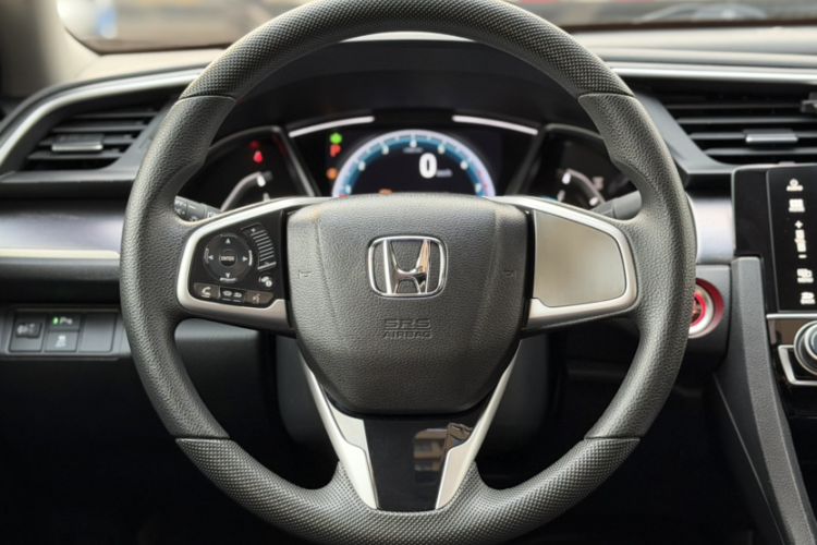 Used Honda Civic 2016 220TURBO CVT Luxury Edition Steering Wheel