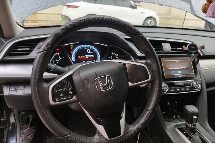 Used Honda Civic 2016 220TURBO CVT Luxury Edition Steering Wheel