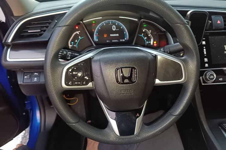 Used Honda Civic 2016 220TURBO CVT Luxury Edition Steering Wheel