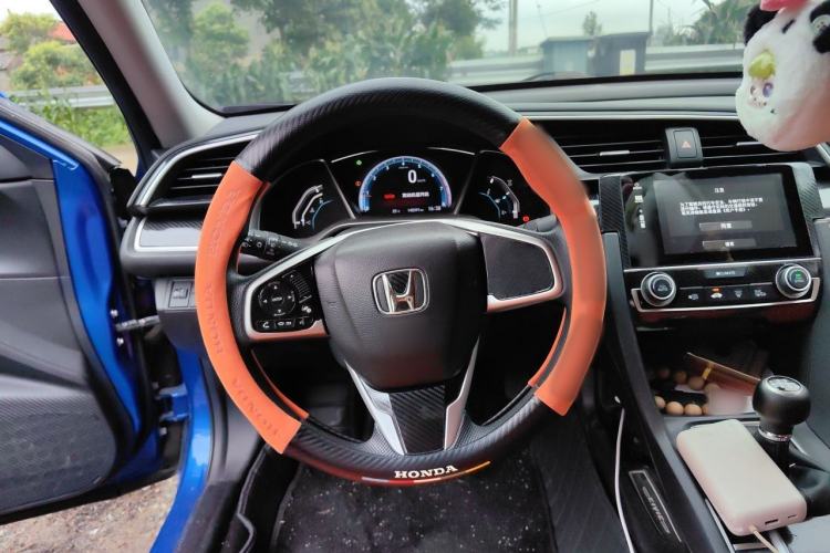 Used Honda Civic 2016 220TURBO Manual Luxury Edition Steering Wheel
