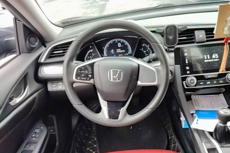 Used Honda Civic 2016 220TURBO Manual Luxury Edition Steering Wheel