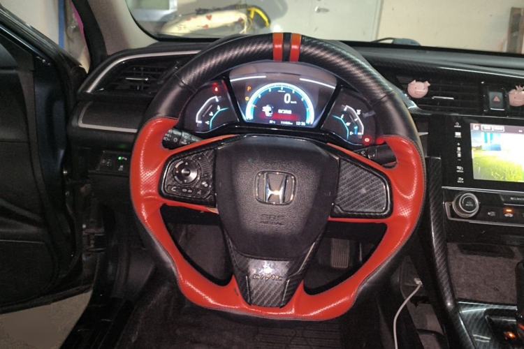 Used Honda Civic 2016 220TURBO CVT Luxury Edition Steering Wheel