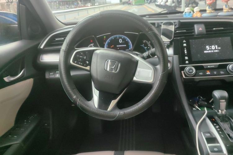 Used Honda Civic 2016 220TURBO CVT Luxury Edition Steering Wheel