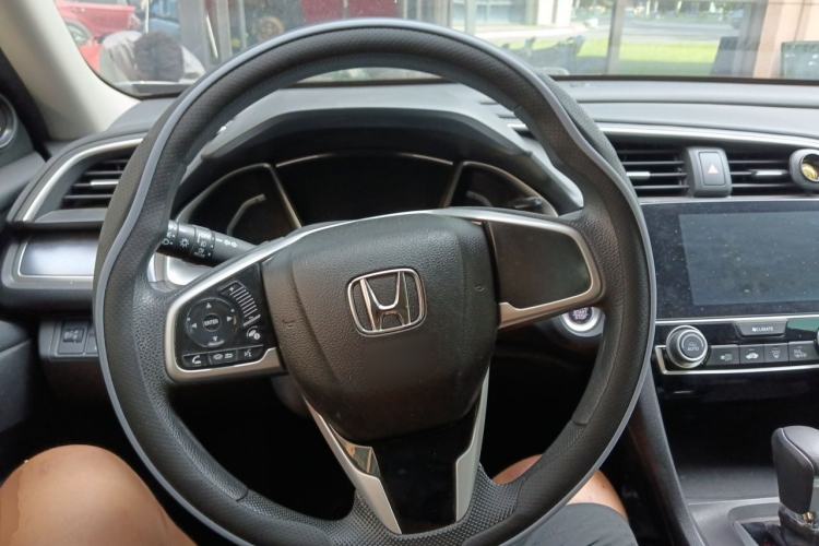 Used Honda Civic 2016 220TURBO CVT Luxury Edition Steering Wheel