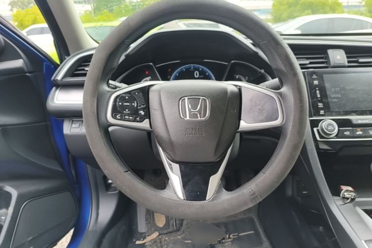Used Honda Civic 2016 220TURBO CVT Luxury Edition Steering Wheel