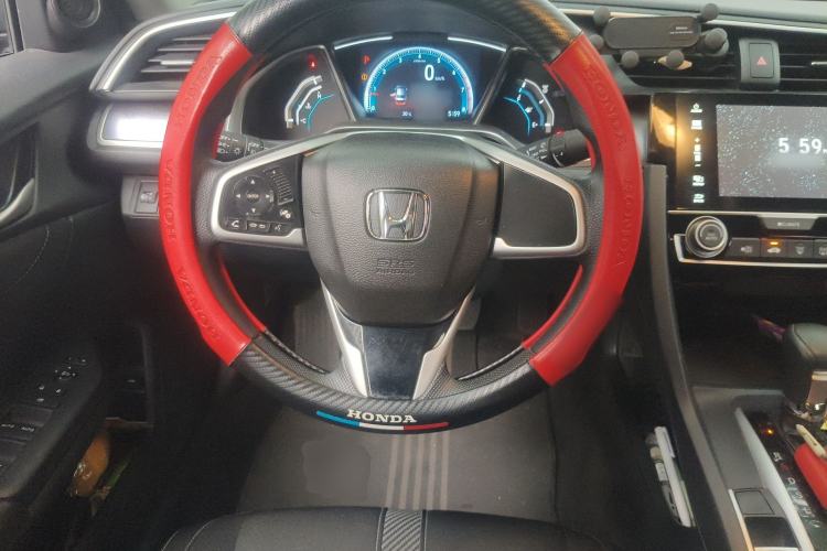 Used Honda Civic 2016 220TURBO CVT Luxury Edition Steering Wheel