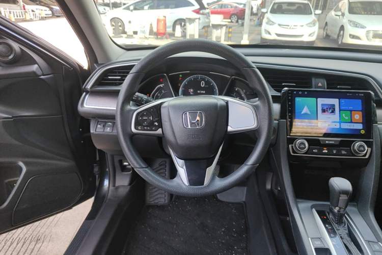 Used Honda Civic 2016 220TURBO CVT Luxury Edition Steering Wheel