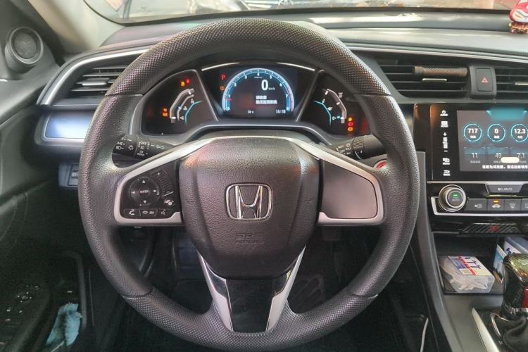 Used Honda Civic 2016 220TURBO CVT Luxury Edition Steering Wheel
