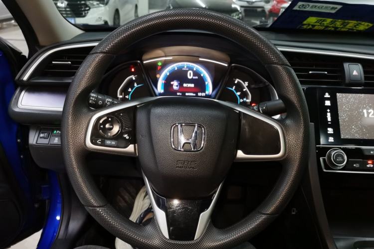 Used Honda Civic 2016 220TURBO CVT Luxury Edition Steering Wheel